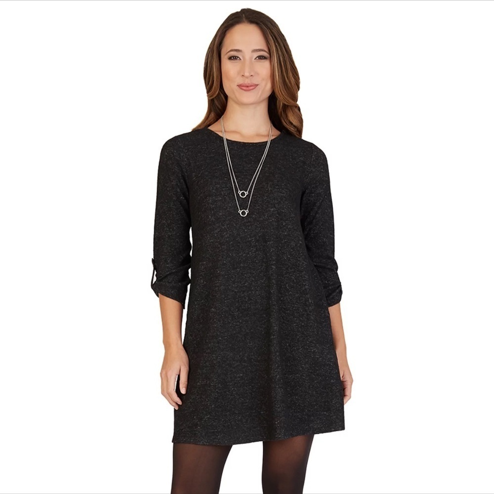 Chic Long Sleeve Black Dress with Necklace Accessory NWT 68.00